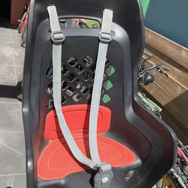 porte-bebe-indien-location-velos-porquerolles